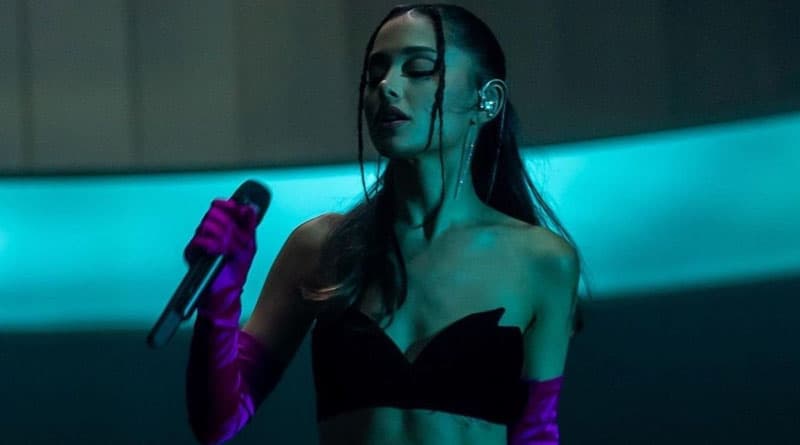 Ariana Grande - pov