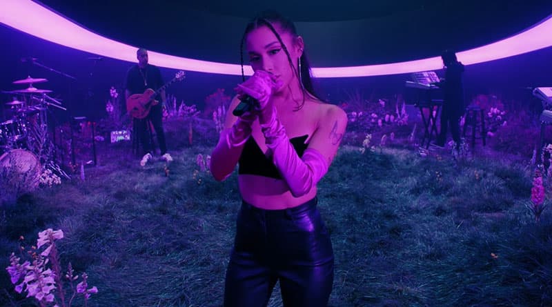 Ariana Grande - pov