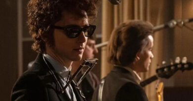 Um Completo Desconhecido (2024)