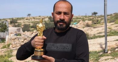Hamdan Ballal - Diretor de Sem Chão
