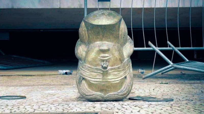 Apocalipse nos Trópicos