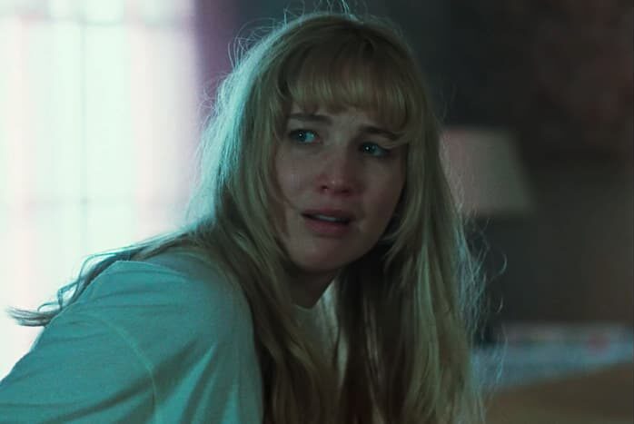 Jennifer Lawrence em Morra, Amor